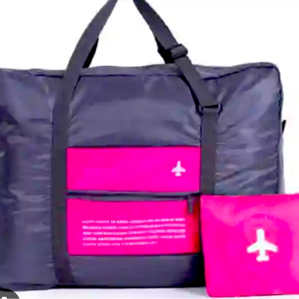 NWT Happy Flight Folding bag 32L in Hot Pink
